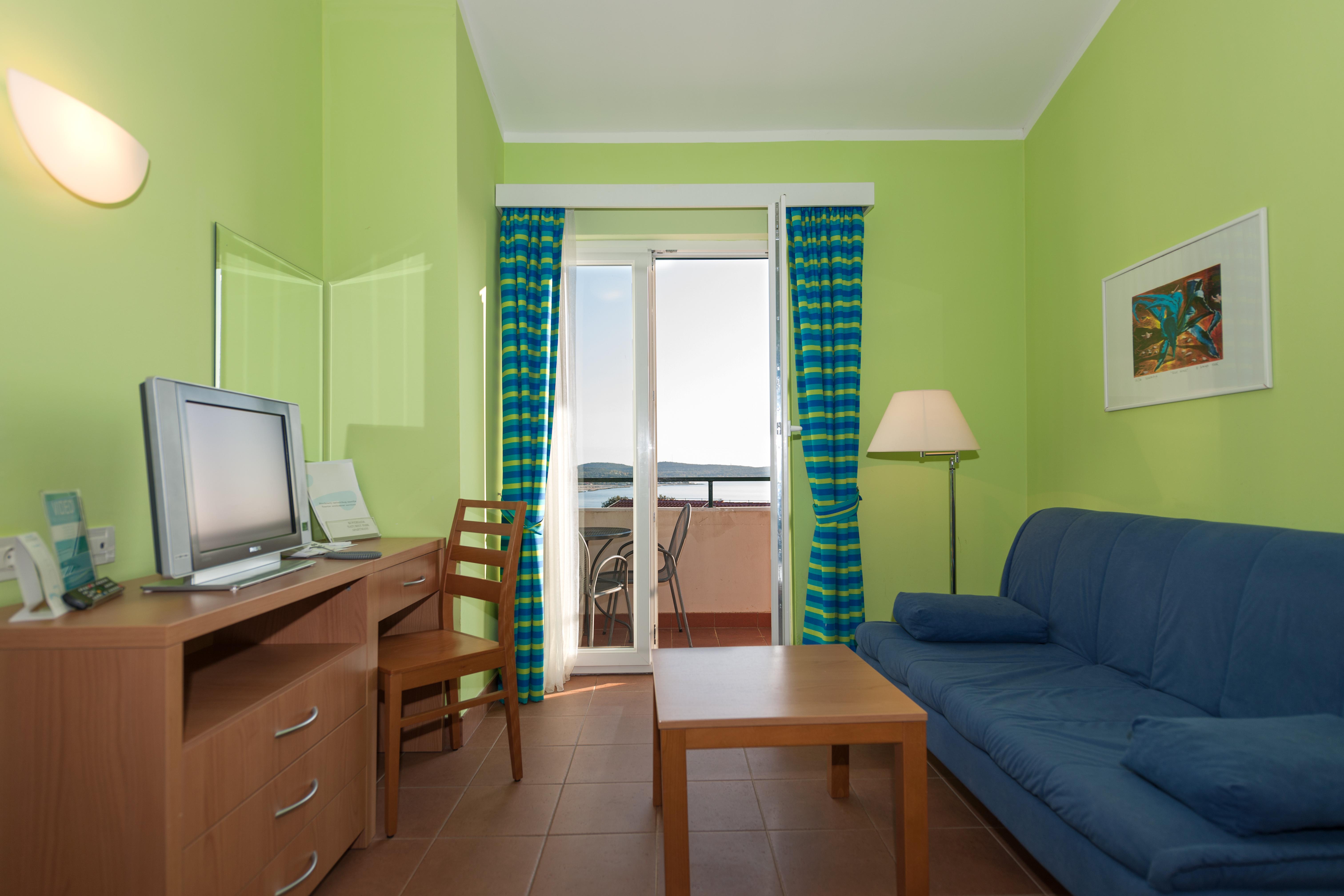 Maistra Select Koversada Naturist Apartments ヴルサル エクステリア 写真